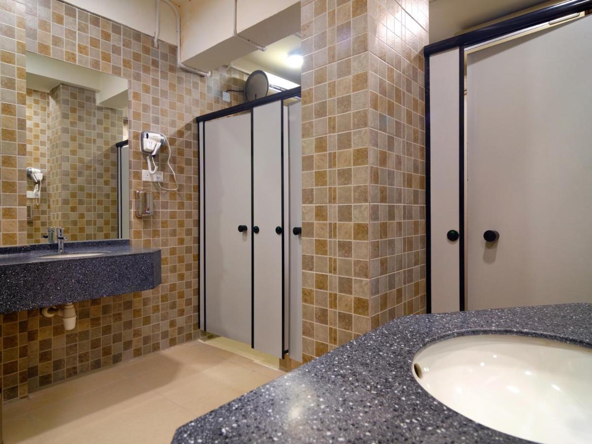 Tanjong Aru Bulatan Hostel מראה חיצוני תמונה